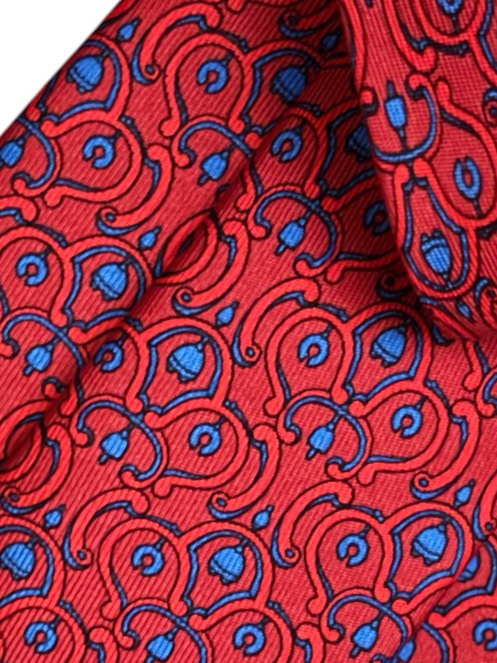 HERMÈS silk tie